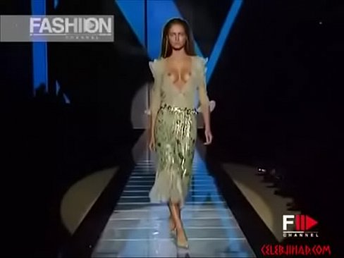Lion reccomend naked fashion show models