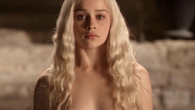 Emilia Clarke real sex scene - Game of Thrones.