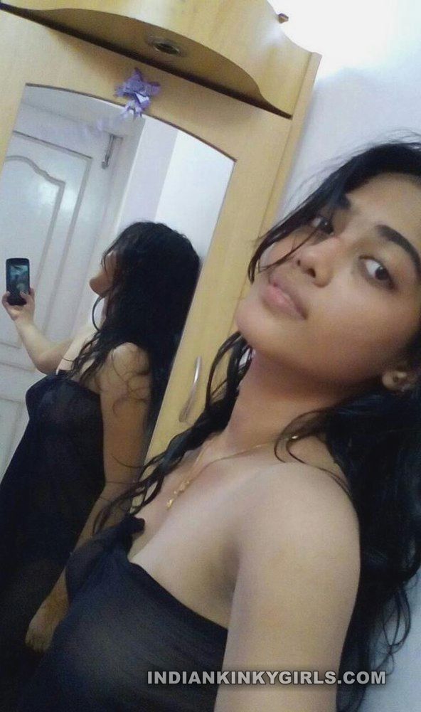 Brown E. recommendet twin teen nude selfie