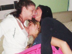 Thunderbird recomended lesbian kiss homemade