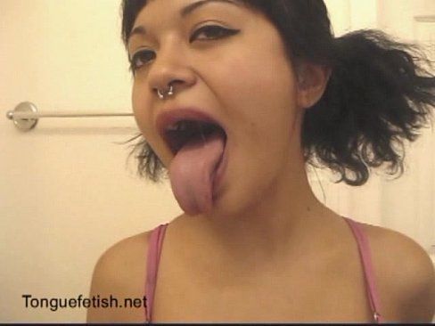 Long wet tongue