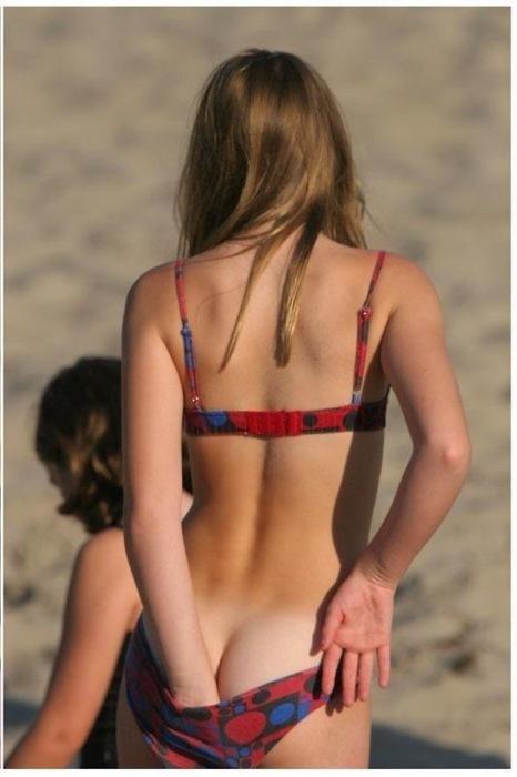 Wild R. reccomend Beach girls nude pussy job