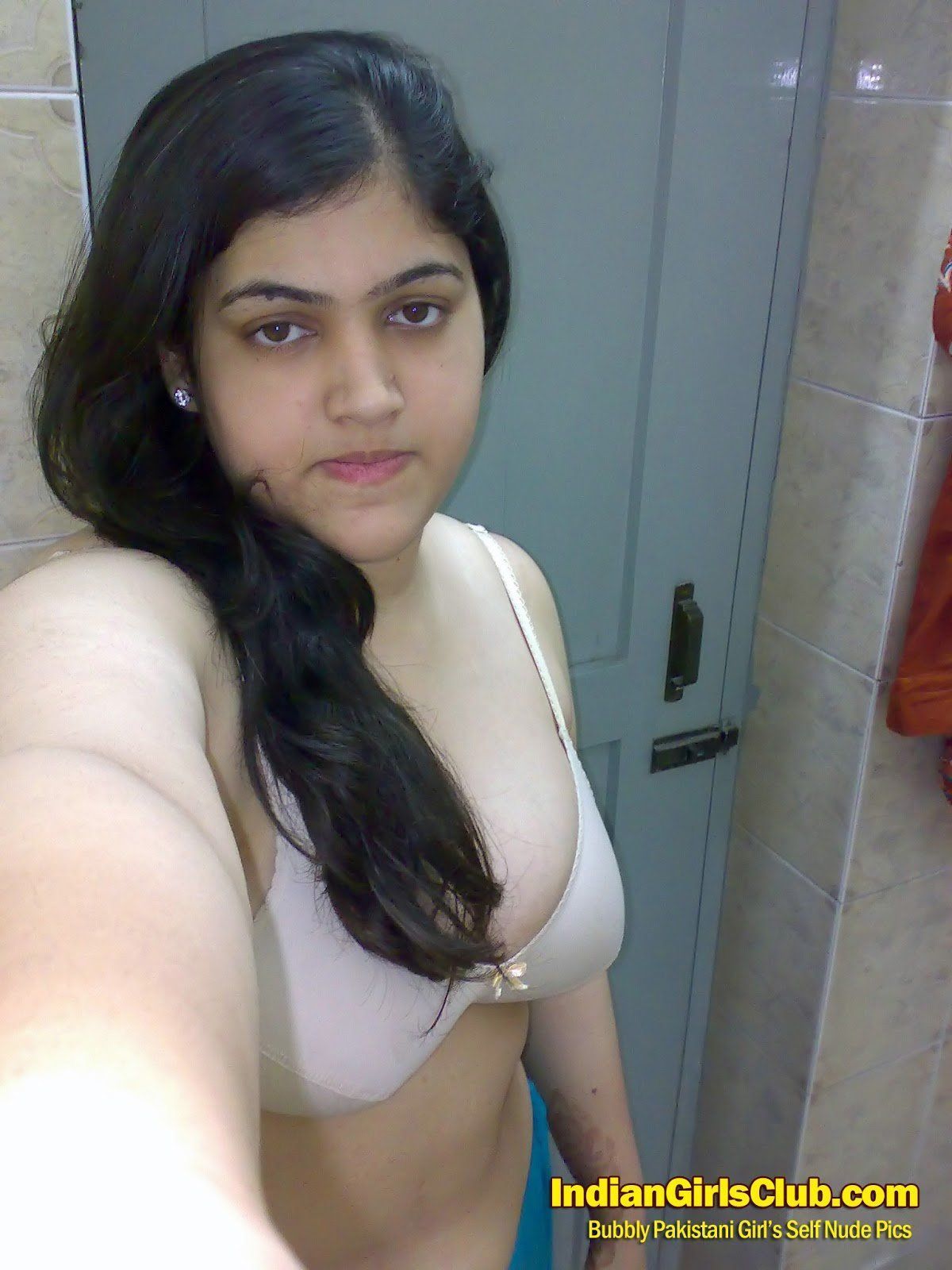 Naked Young Pakistani Teens Pictures