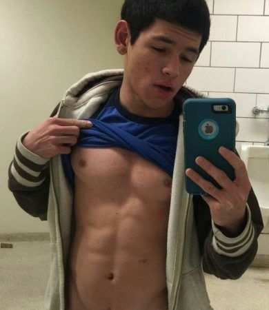 Blackberry reccomend Teen guy nude selfie